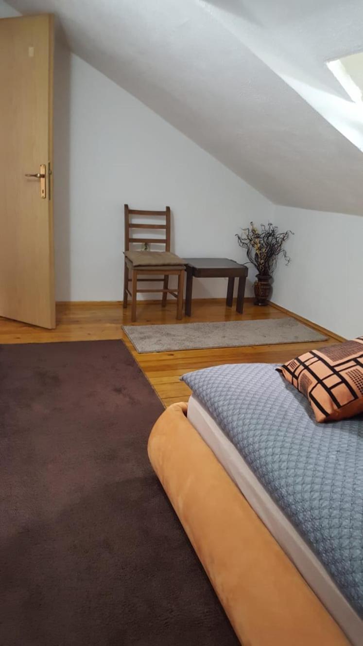 Apartman "Em" Bihac Exterior photo